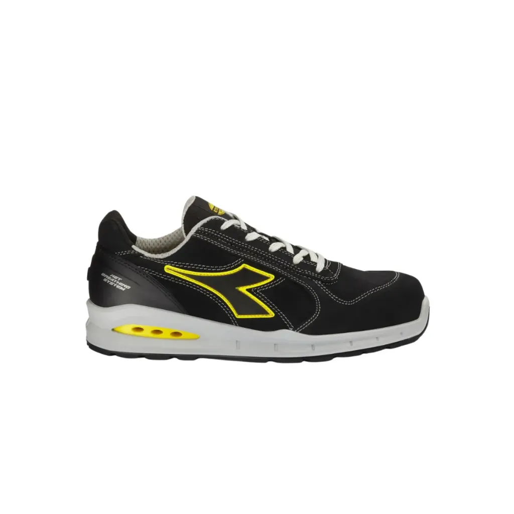 [181148 /176221 C0200 - 45] Diadora Run Net Airbox Low S3S (Noir, 45)